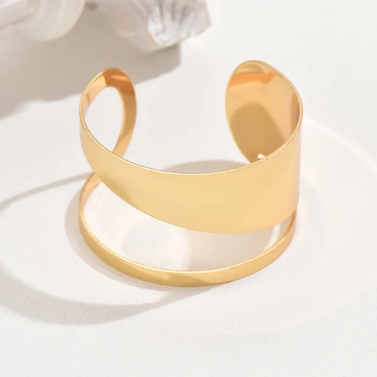BRAZALETE MINIMALISTA DORADO