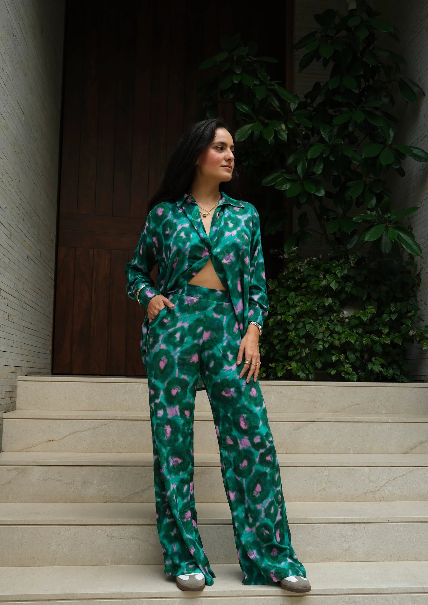 SET MIA