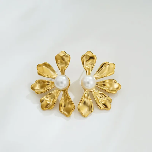 ARETES MEDIA FLOR CON PERLA