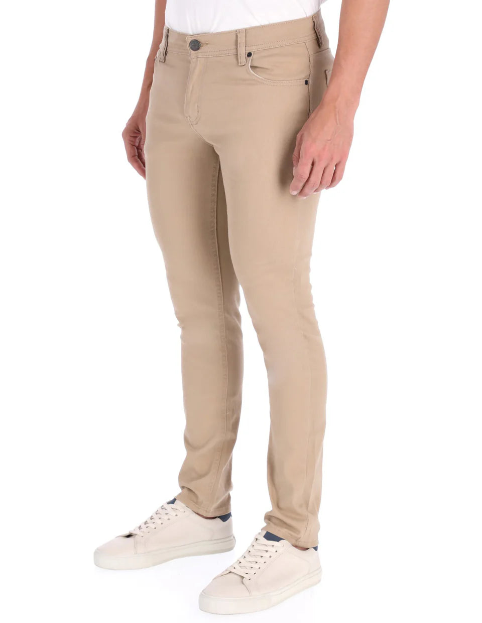 CHINOS