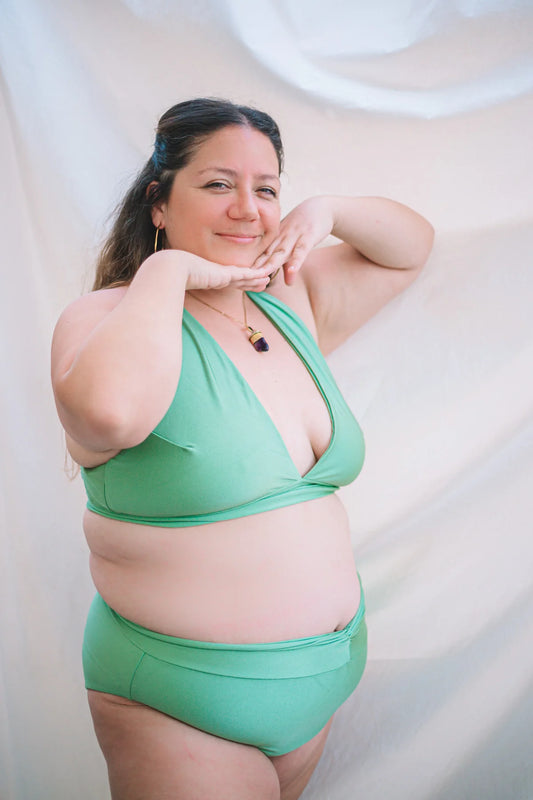 TOP CINTHIA