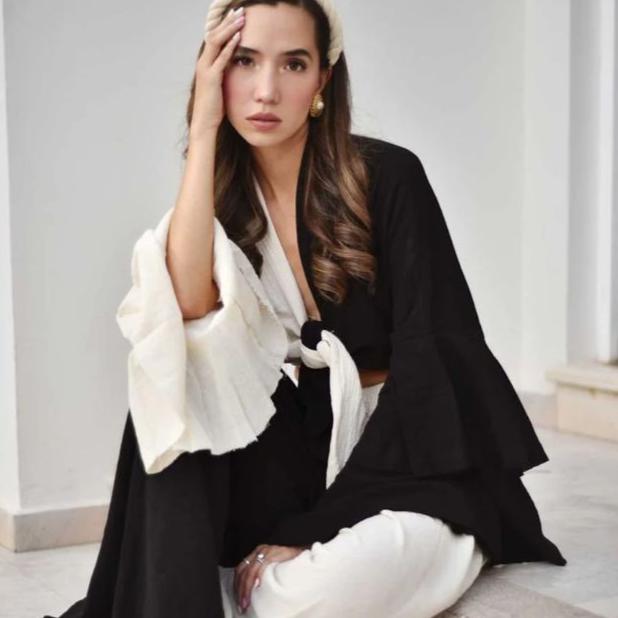 TOP RENATA